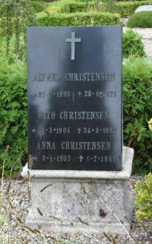 Otte  Christensen .jpg